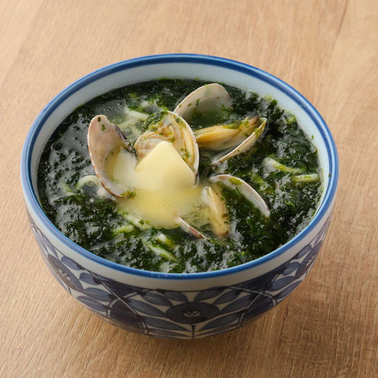 ド！青さとあさりの塩バターラーメン