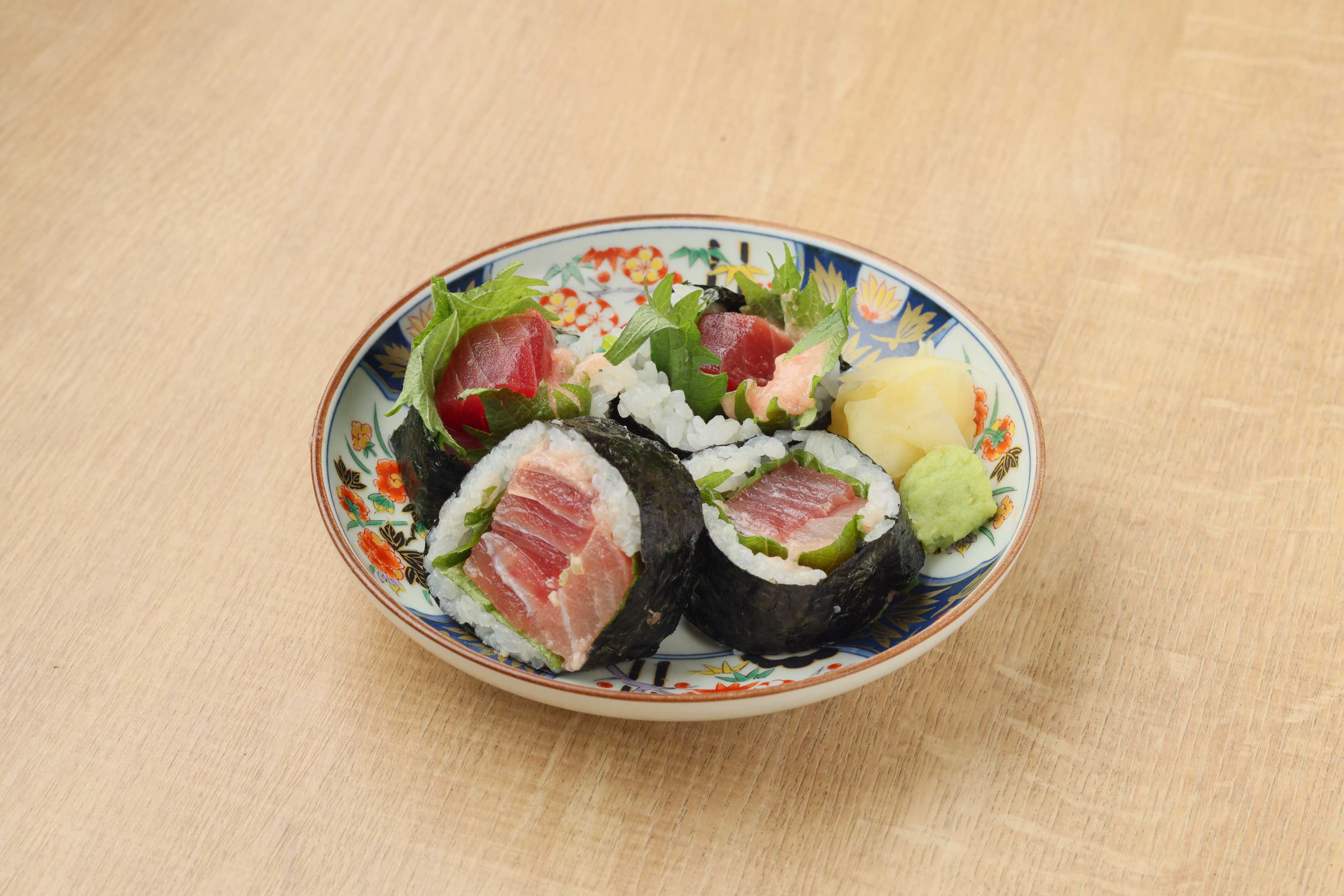 鮪トロタク巻き