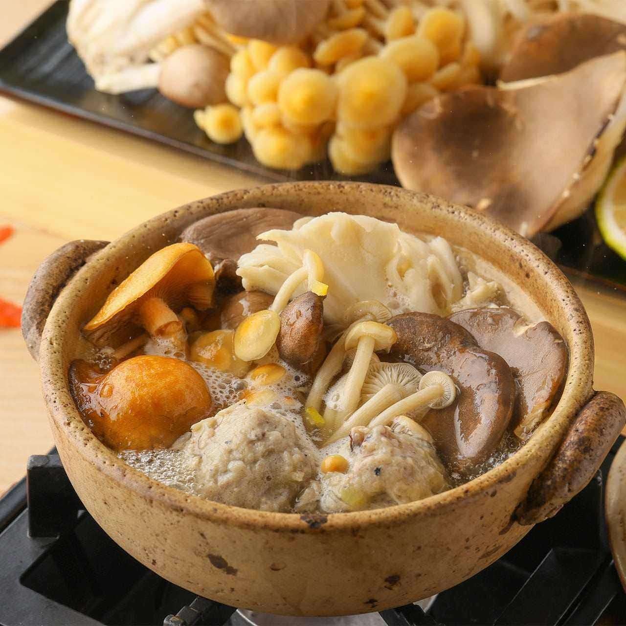 秋茸の香り蒸し　小鍋仕立て