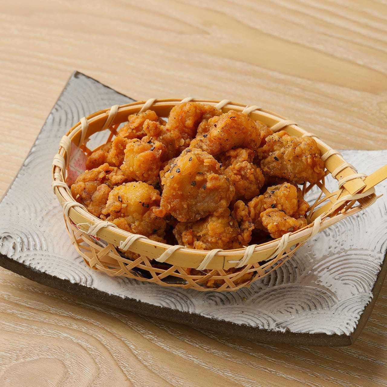 鶏軟骨の黒胡椒揚げ