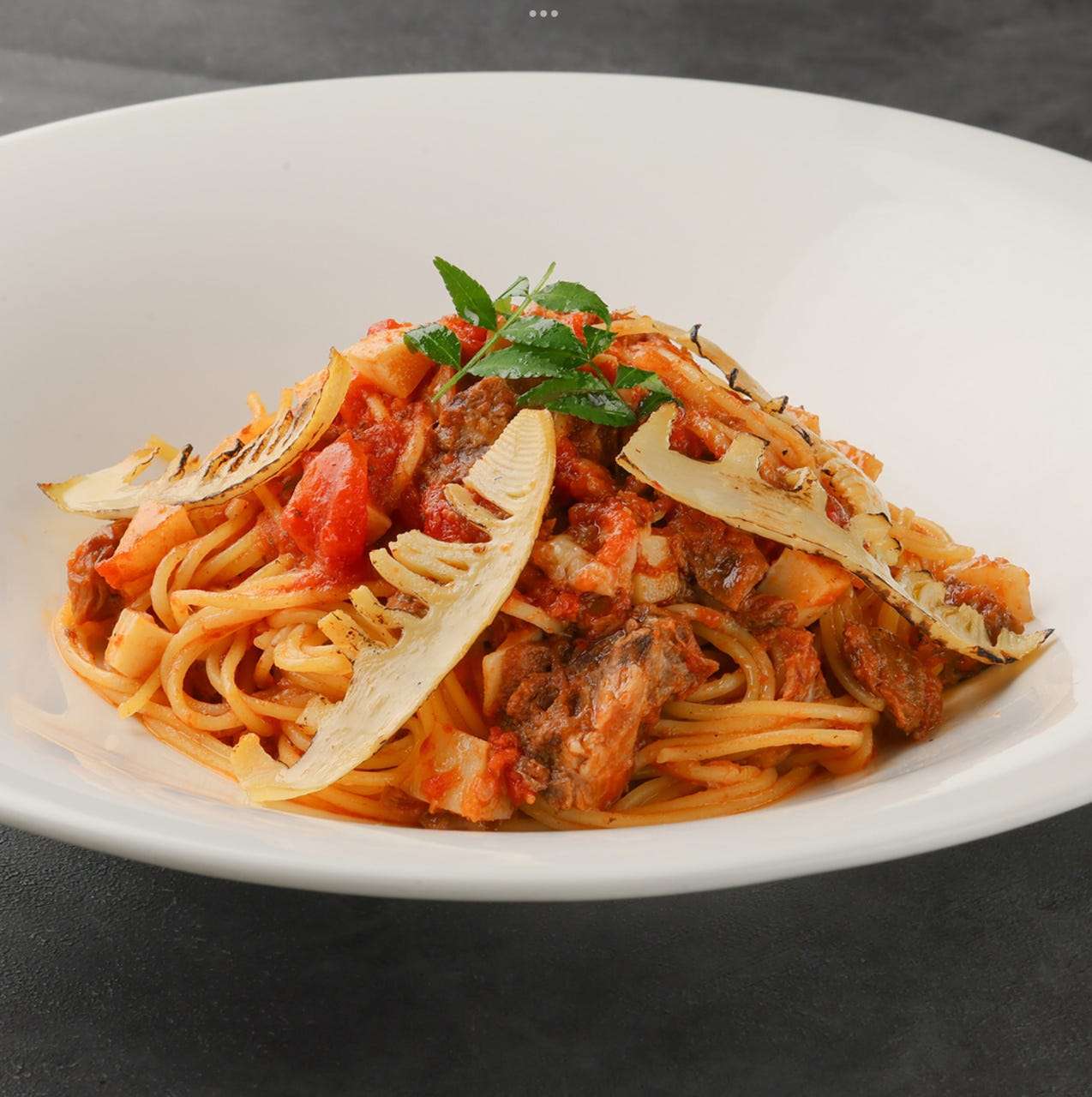 牛肉ラグーと筍のトマトスパゲッティ