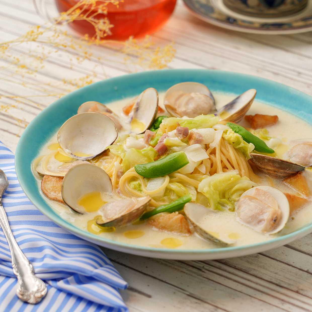 蛤と北海道ミルクのスープパスタ