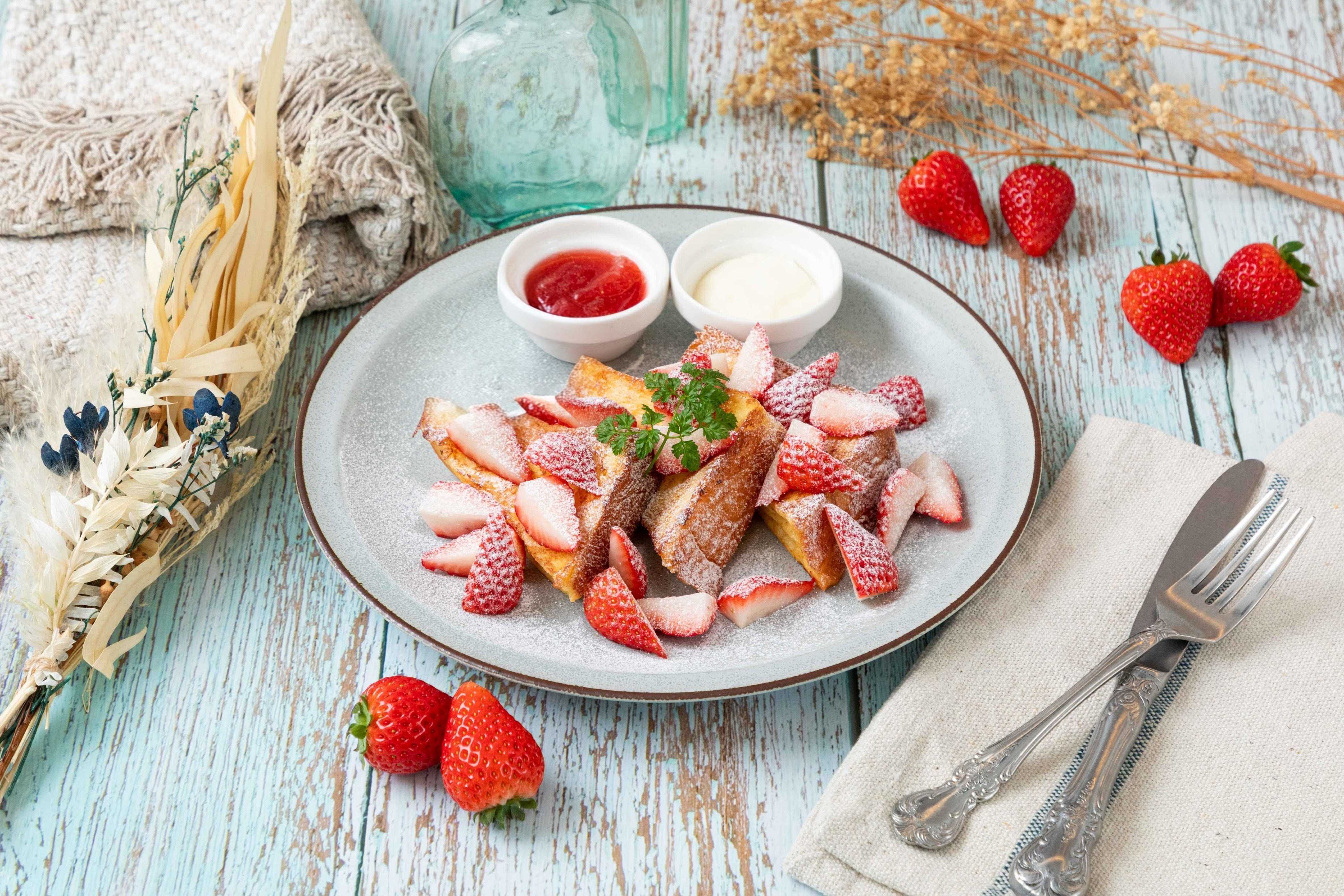 北国フレンチトースト　季節フルーツ・純生クリームのエスプーマ