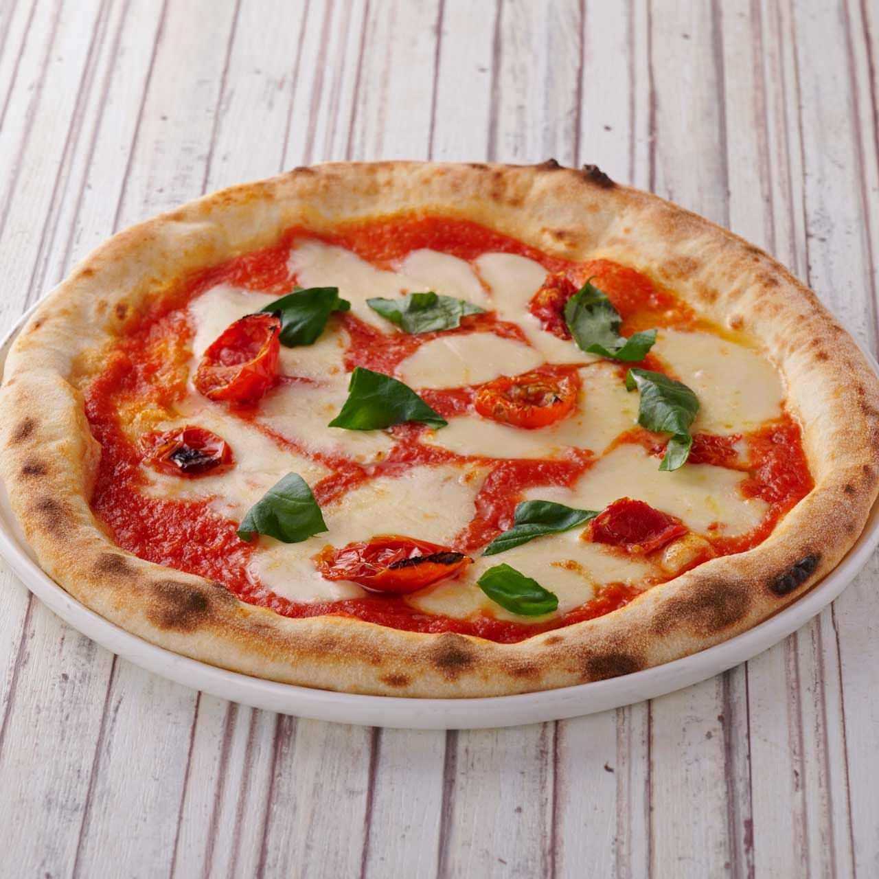 北海道モッツァレラチーズのマルゲリータ