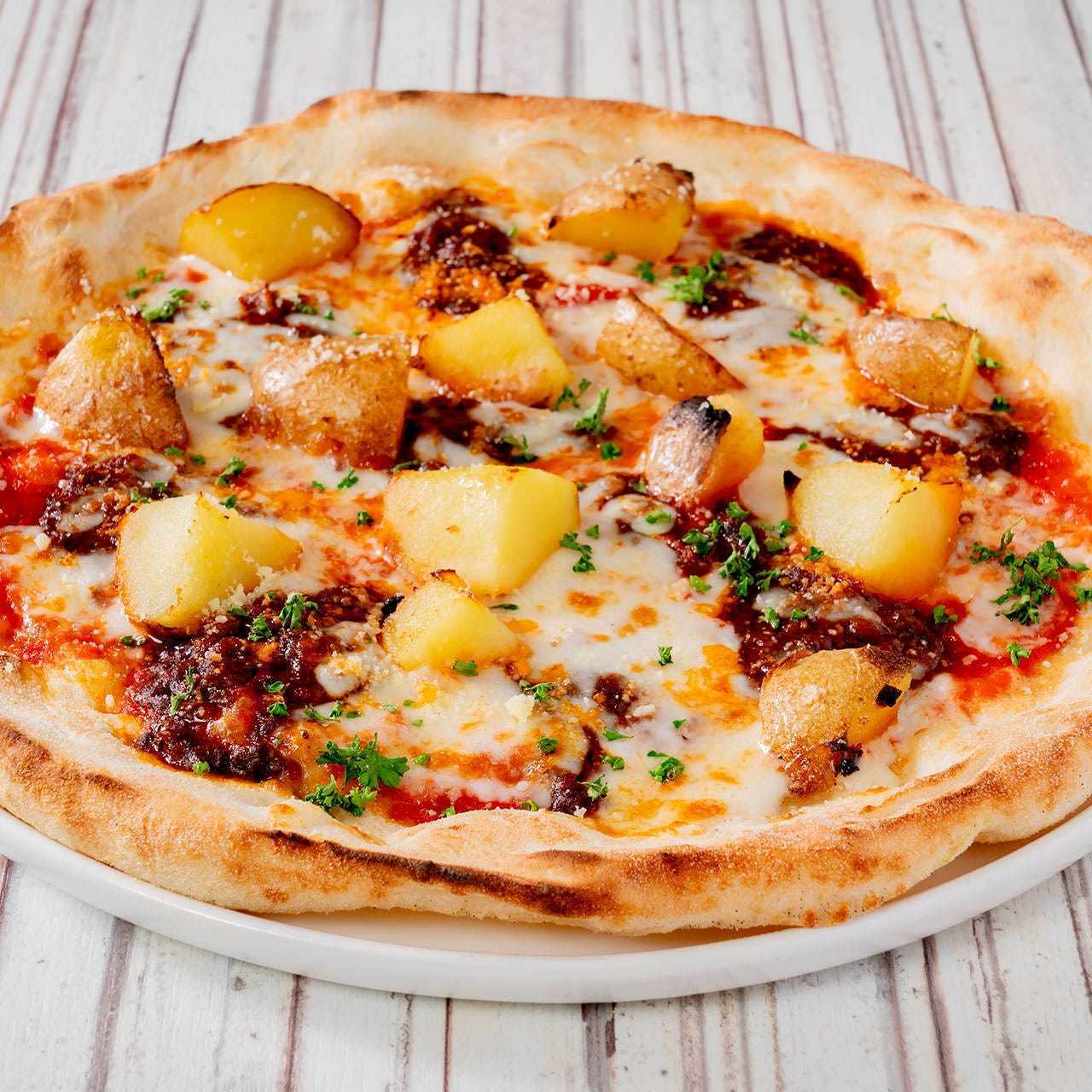 北海道ポテトのボロネーゼピザ