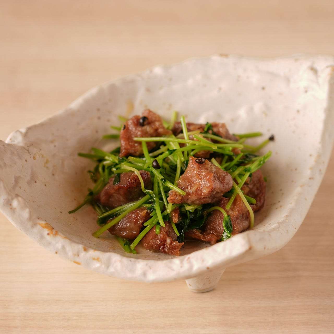 모래 간과 콩나물의 후추 볶음