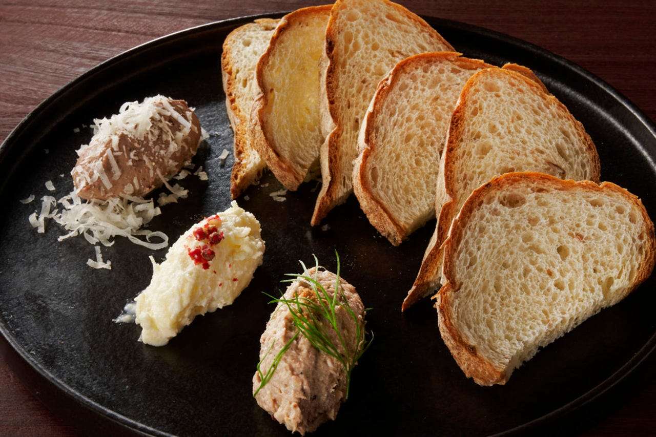 ディップアソート～鯖リエット/レバーパテ/ホイップバター～