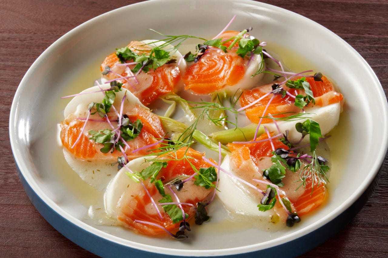 サーモンとカブのセビーチェ