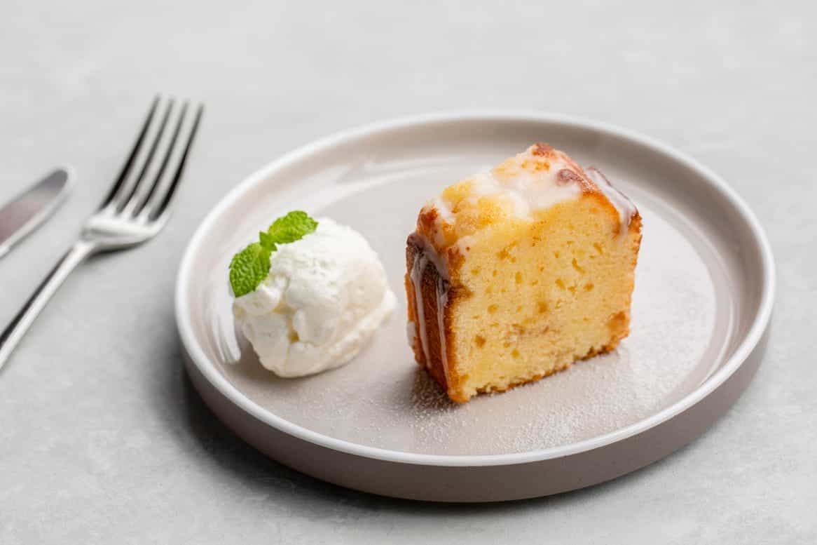 レモンドリズルケーキ ホイップクリーム