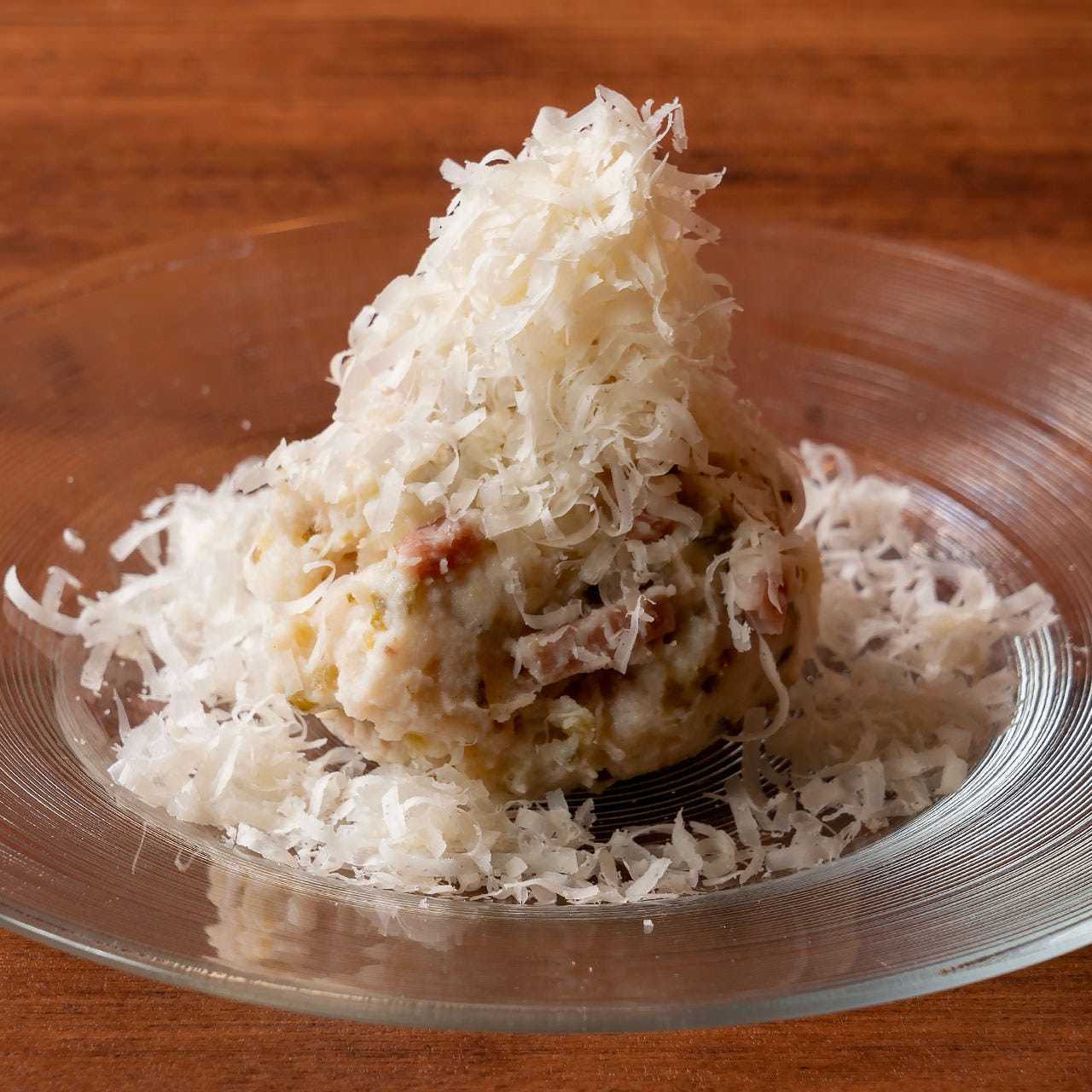 トリュフ香るチーズポテトサラダ