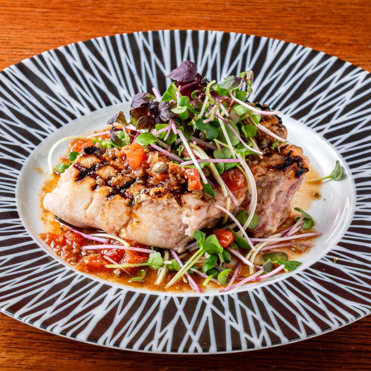 鰤カマのグリル　ブールノワゼットソース