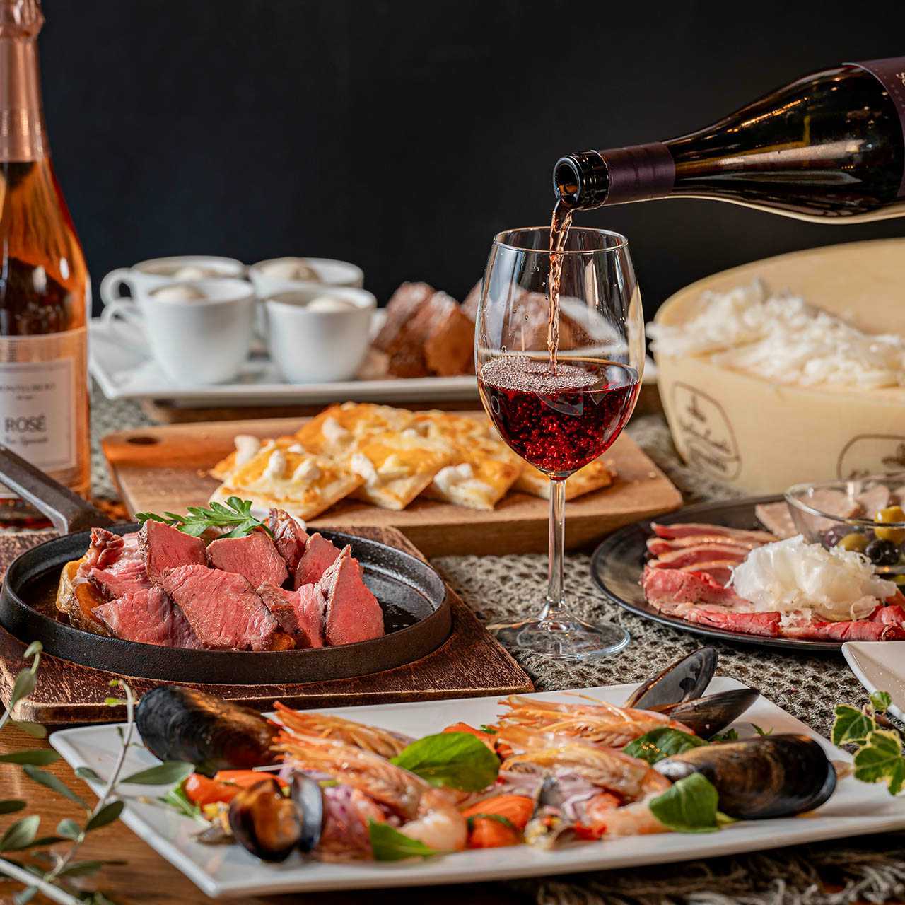 ￥6000【プレミアムコース】＆【飲み放題】◆ お肉と魚介の前菜、サーロインステーキと〆の料理を楽しむコース