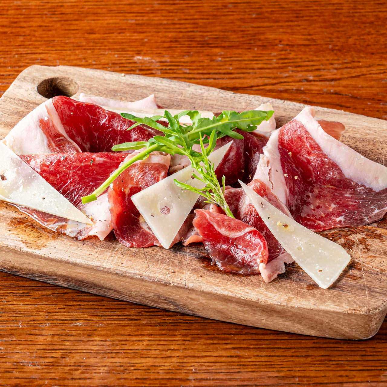 ラム生ハム＆ペコリーノチーズ