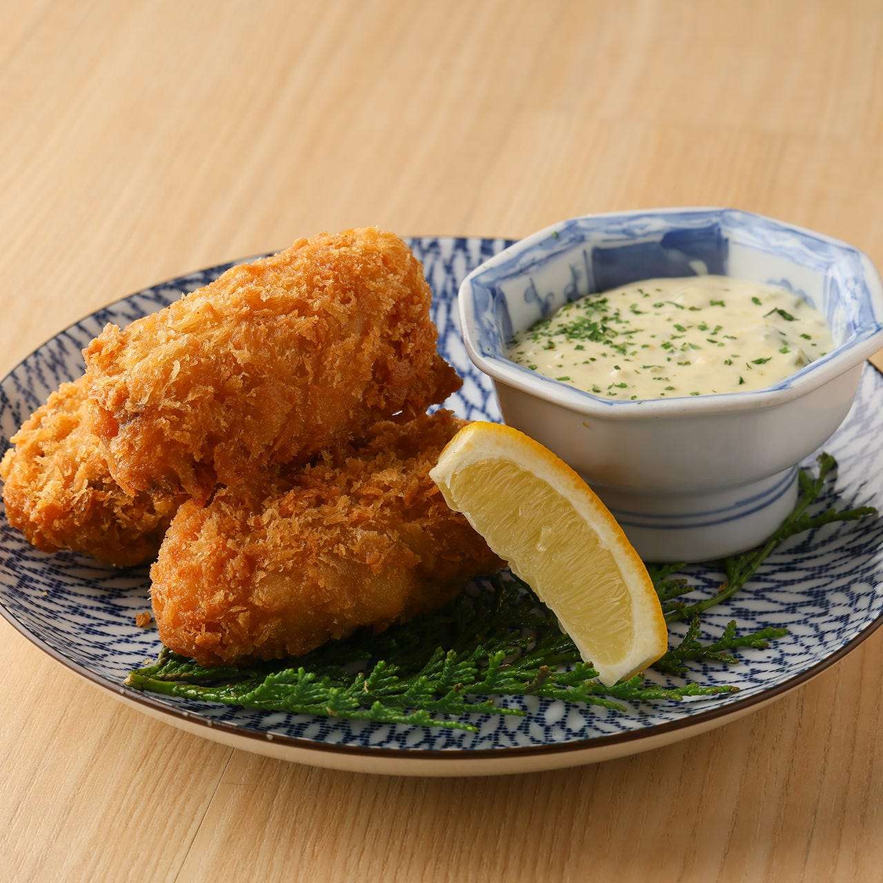 牡蠣フライ　山葵タルタル