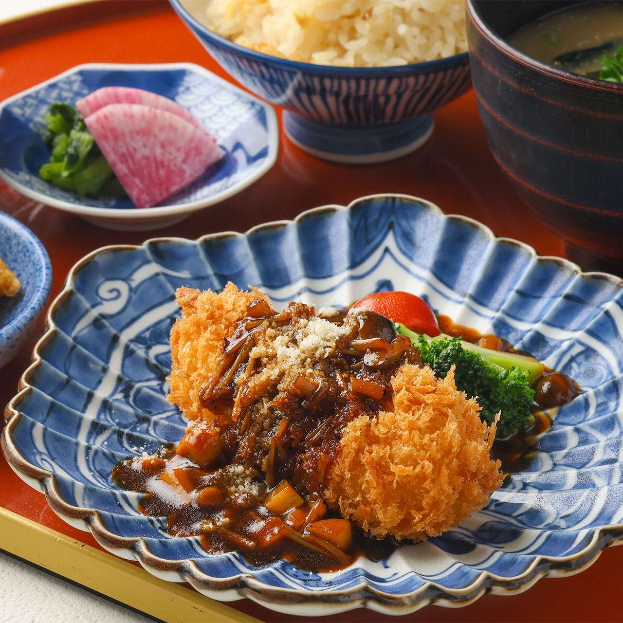 蟹クリームコロッケ～茸デミソース～