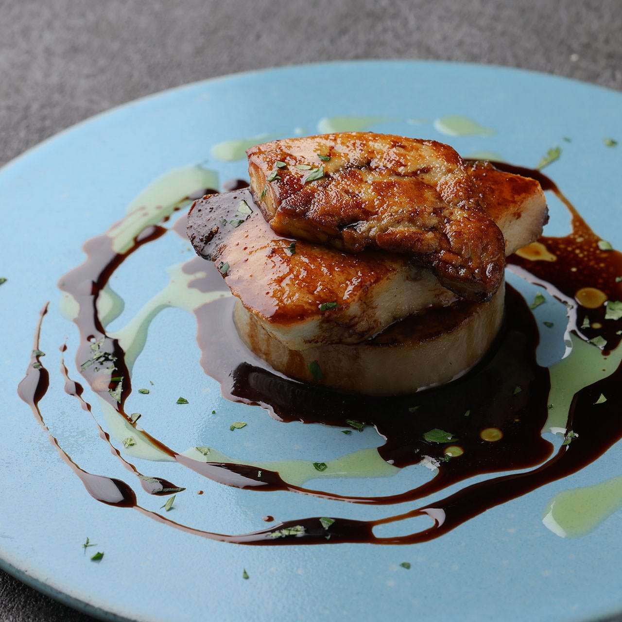 鰤大根とフォアグラ ～バルサミコソース～