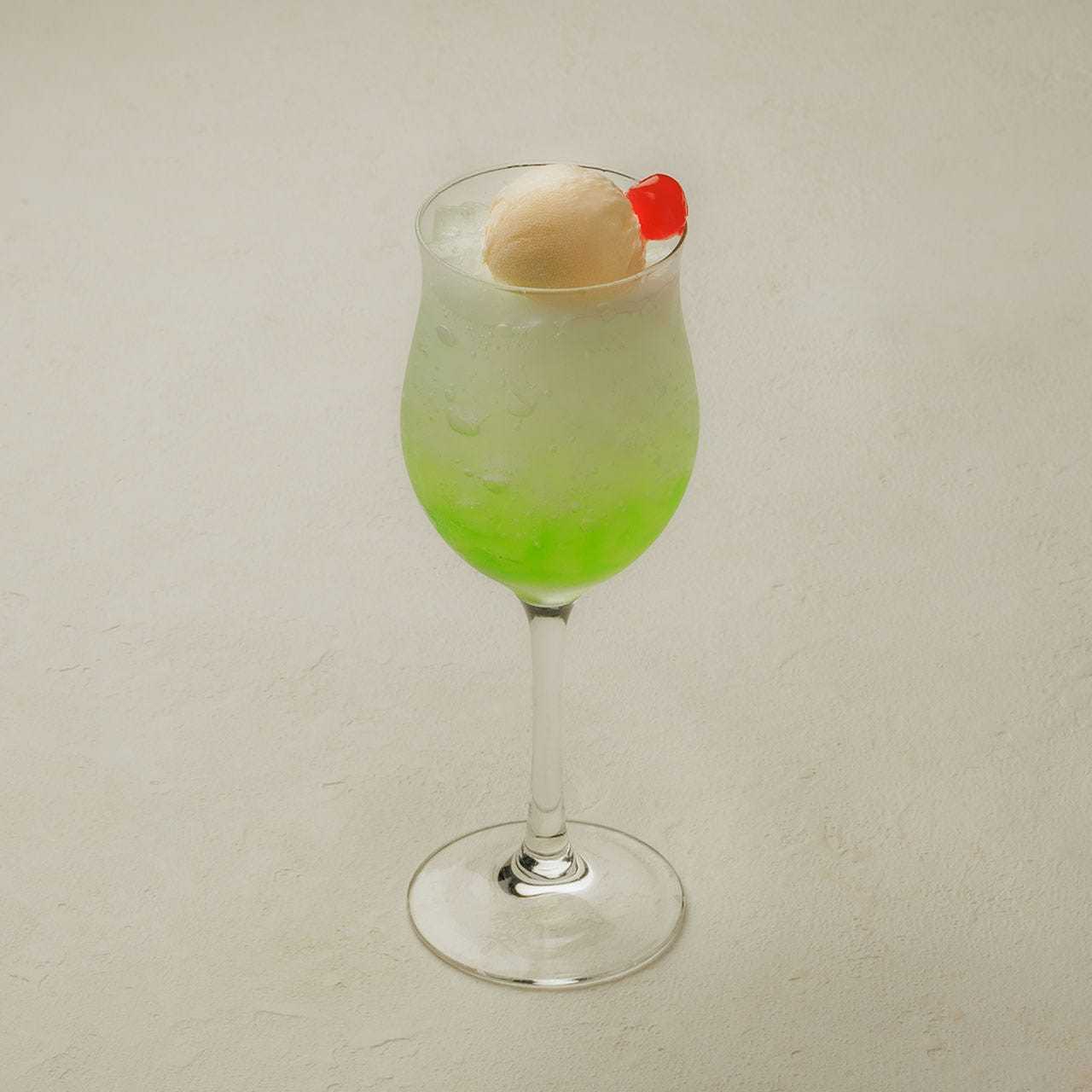 ハーゲンダッツバニラのメロンソーダ