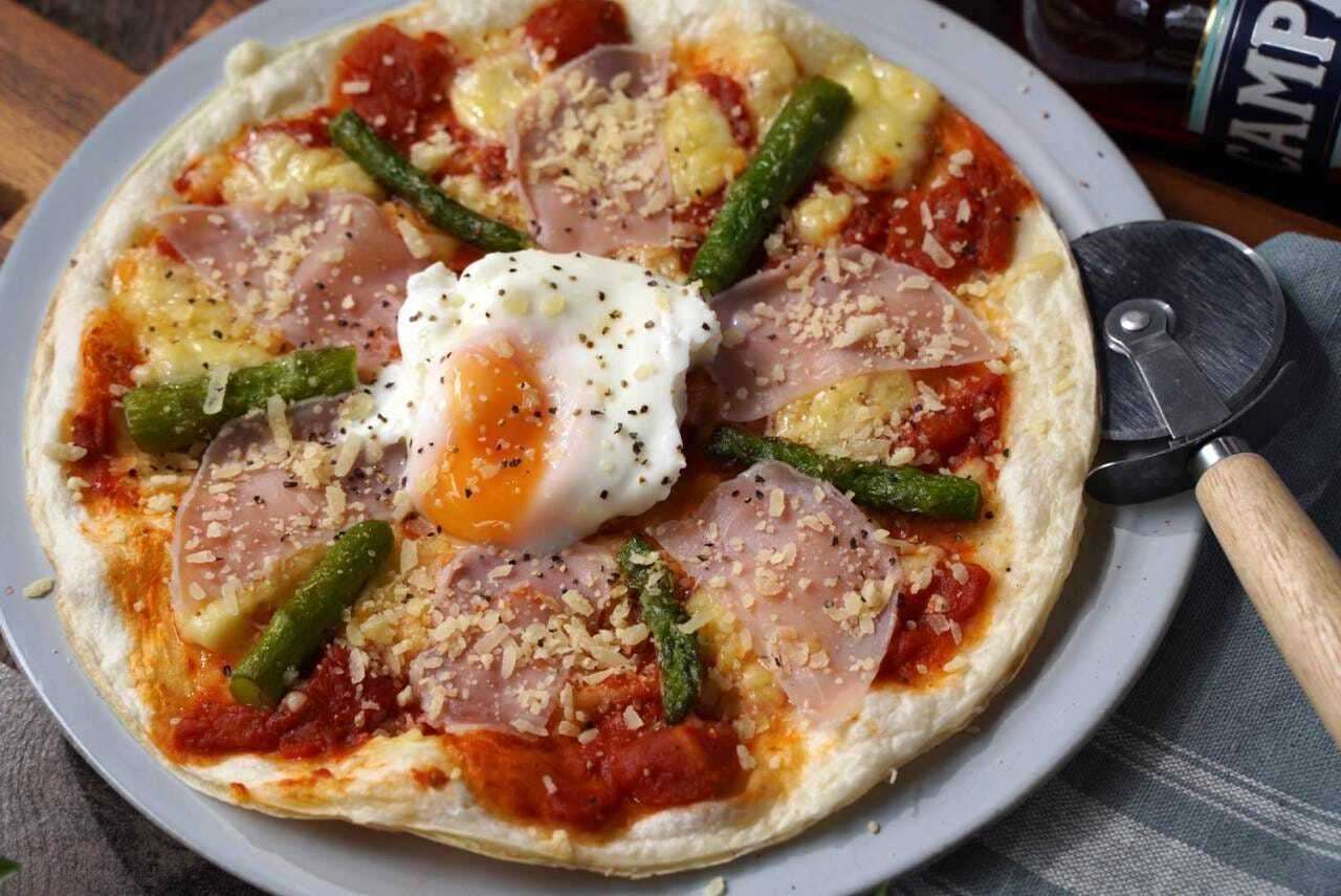 ピッツァ・ビスマルク