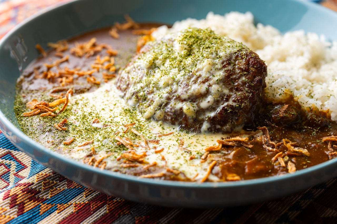 チーズインハンバーグカレー