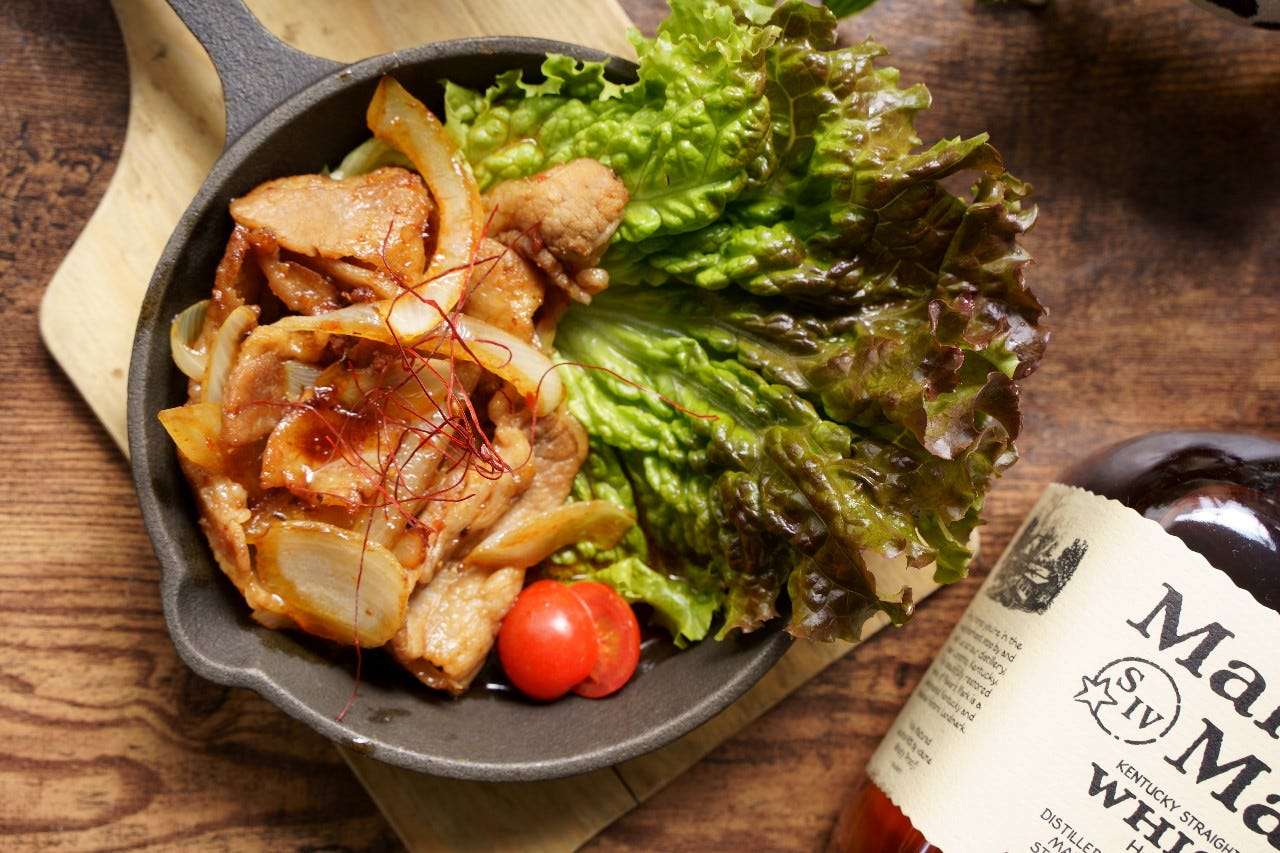 豚バラとオニオンの絶品旨辛ダレ