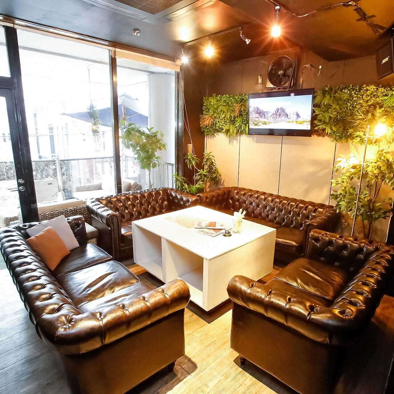 個室もご用意できます！少人数から最大10名様までご利用可能♪