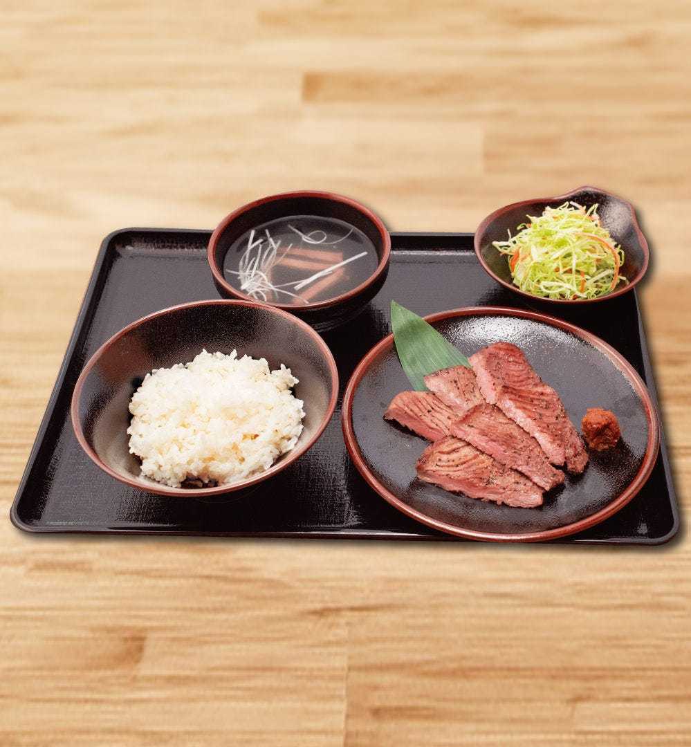 두껍게 잘라 쇠고기 (3 장 6 절)