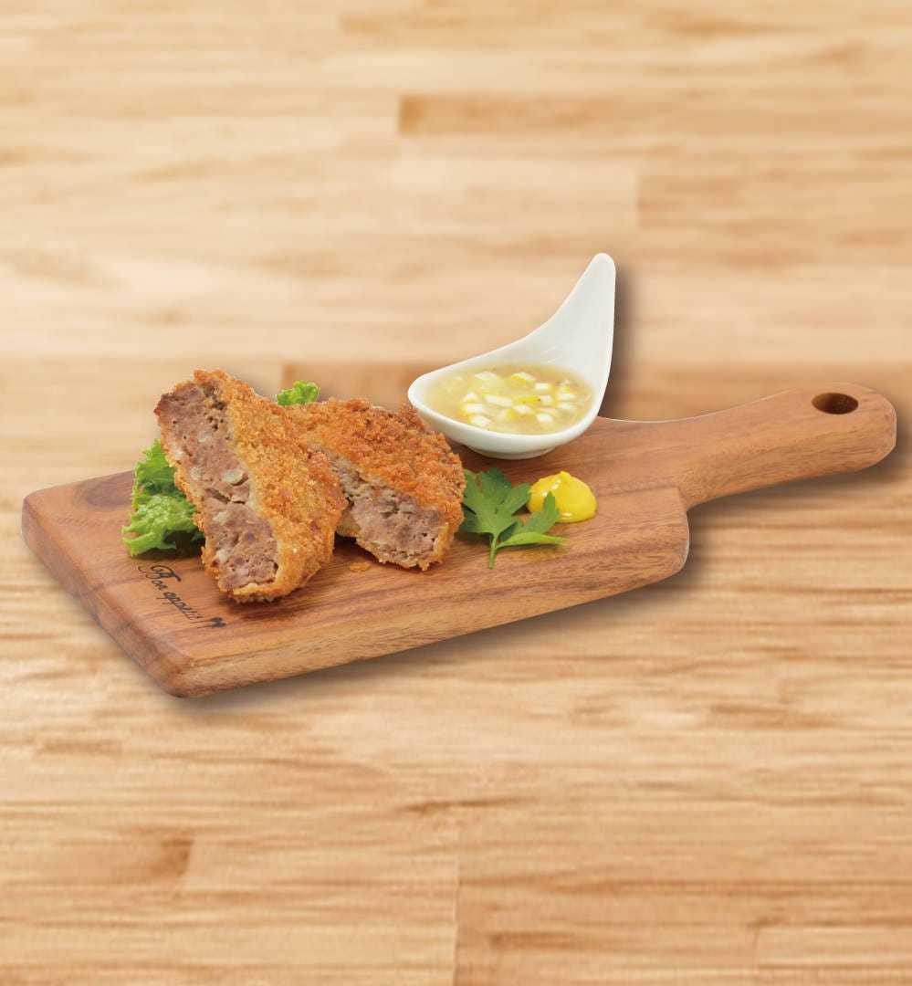 牛たん入  りメンチカツ 塩レモンソース添え