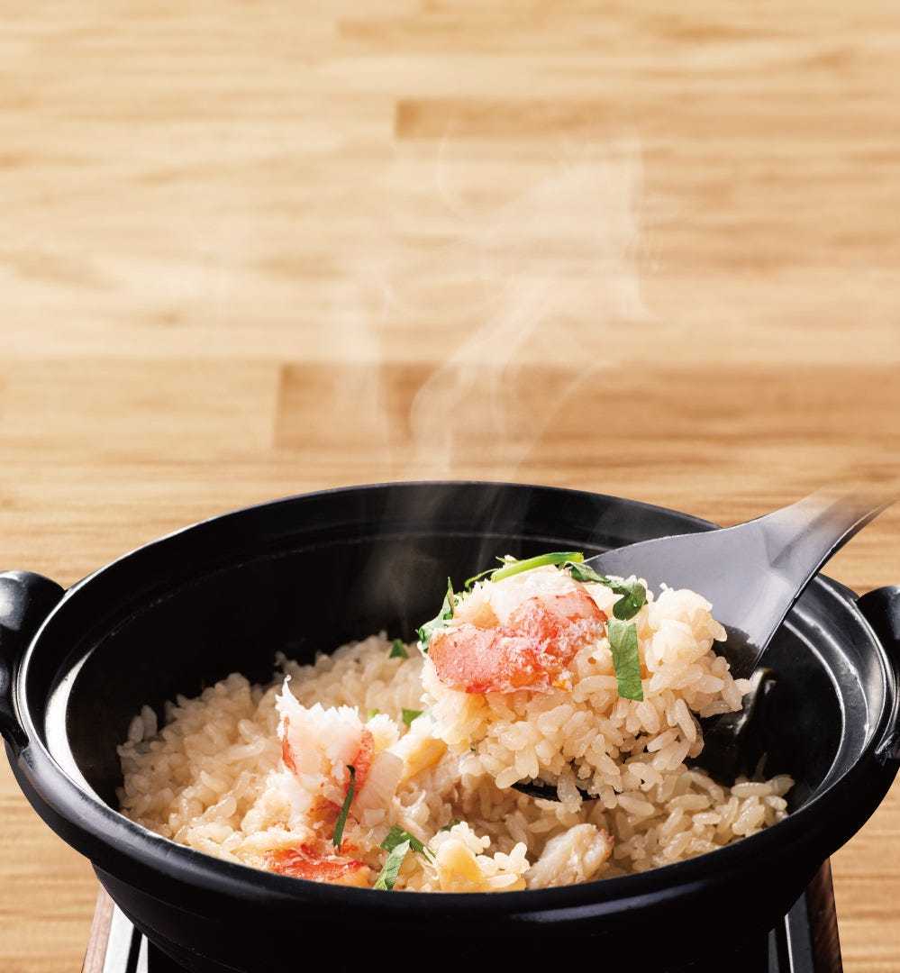 出汁が香るかに飯