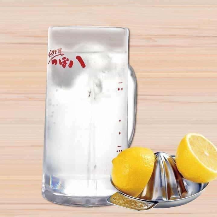 Freshly squeezed lemon sour