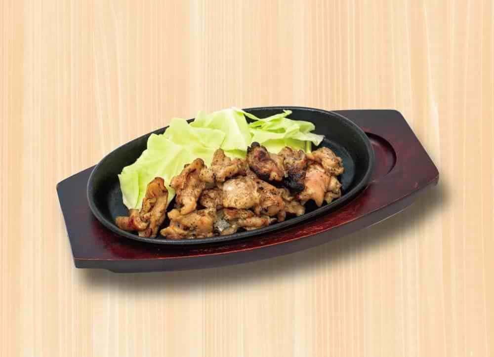 Charcoal grilled chicken skirt steak with grated daikon radish and ponzu sauce