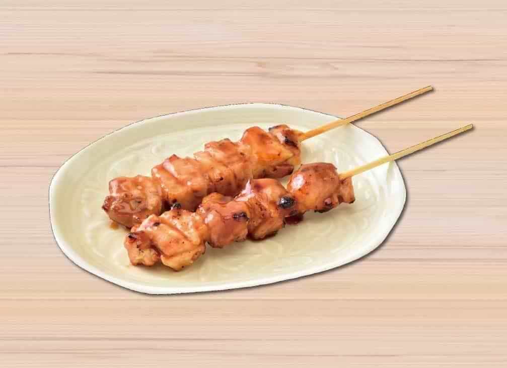 国産とりもも串、とり皮串、ぼんじり串、砂肝串