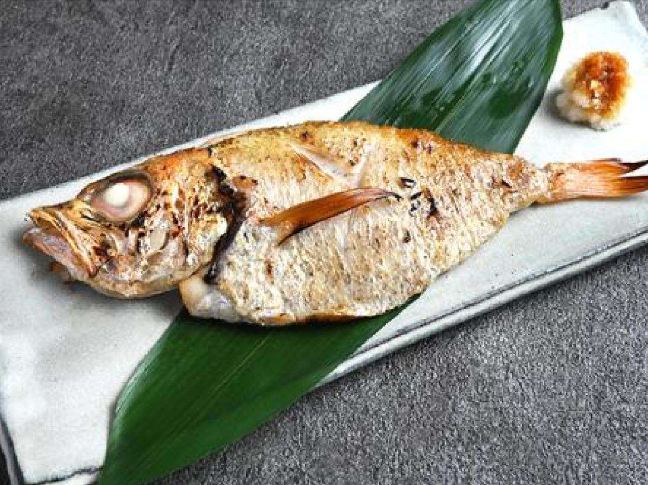 のどぐろ塩焼き
