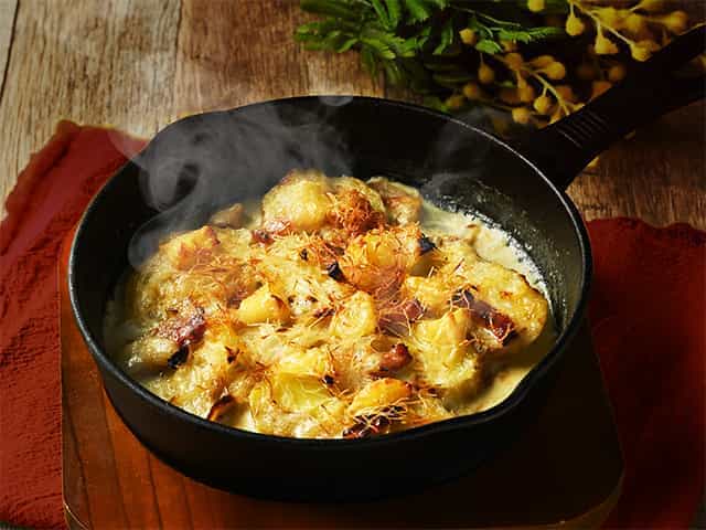 New Potato and Camembert Tartiflette ~Crispy Alpine-Style Gratin~