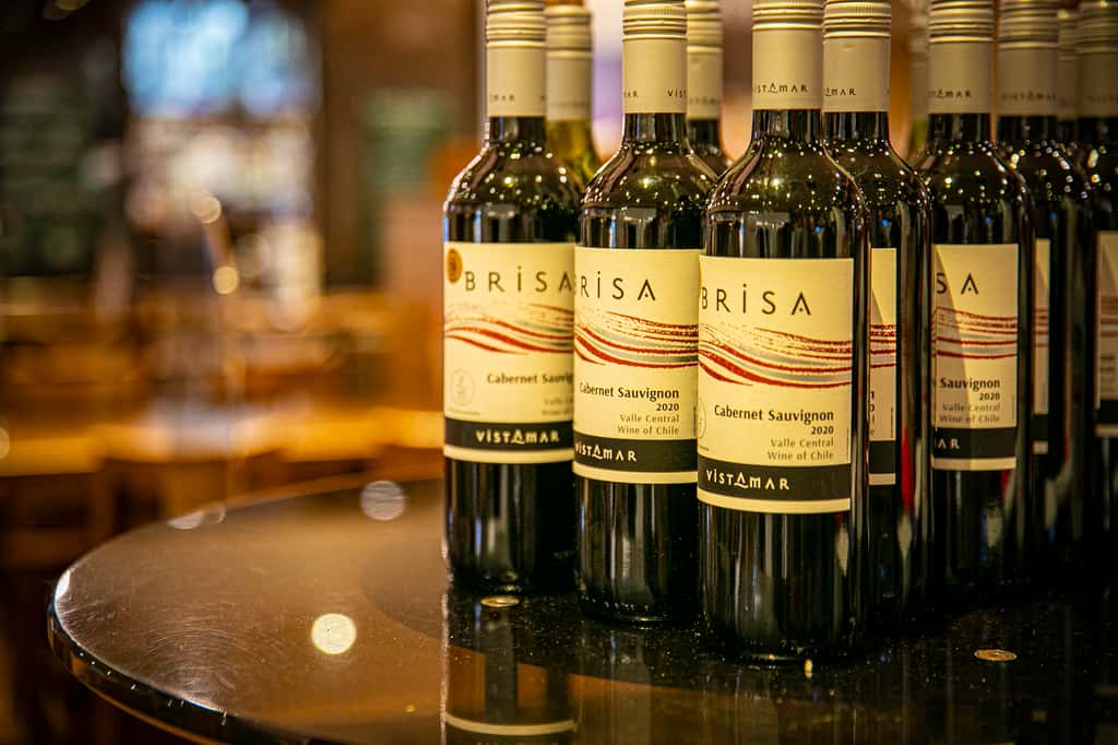 【公式】ラヴァーニャ