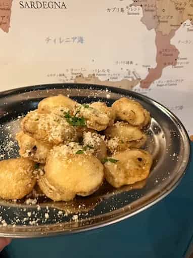 六甲マッシュルームのチーズフリット