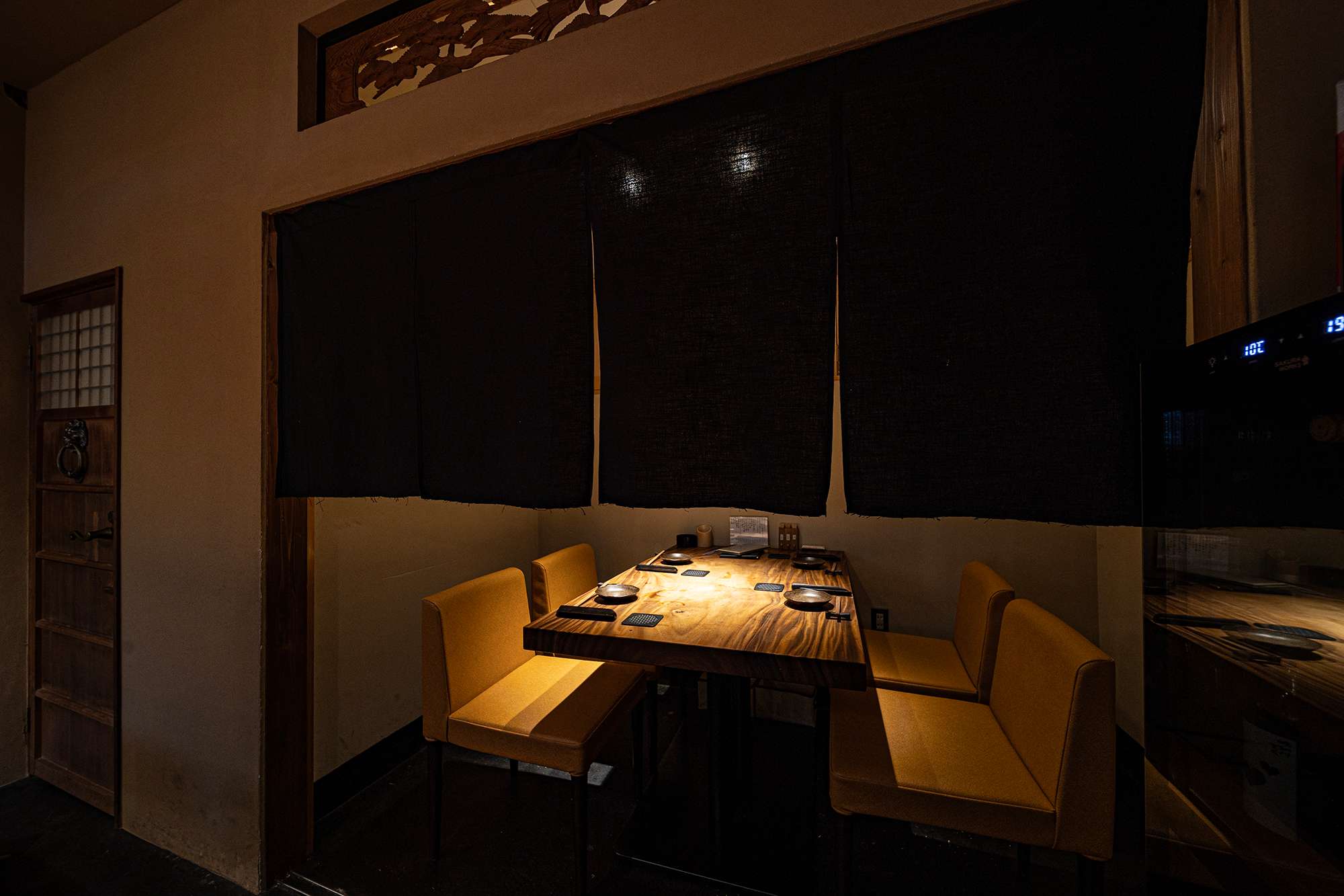 半個室テーブル