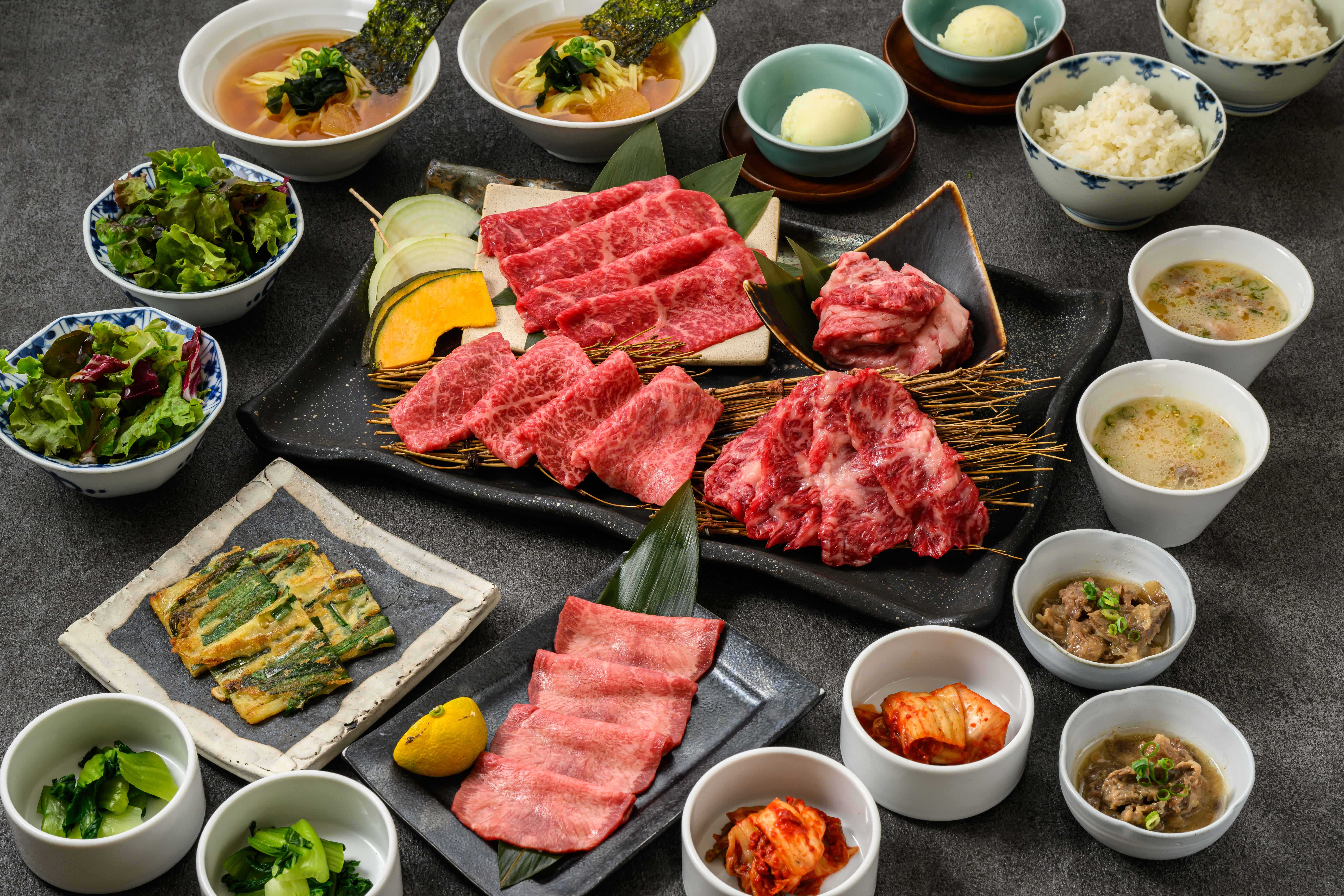 忘年会に！万葉コース《250g》◆赤身なでしこ、百欒ロースなど和牛を気軽に楽しむ全8品 5,500円