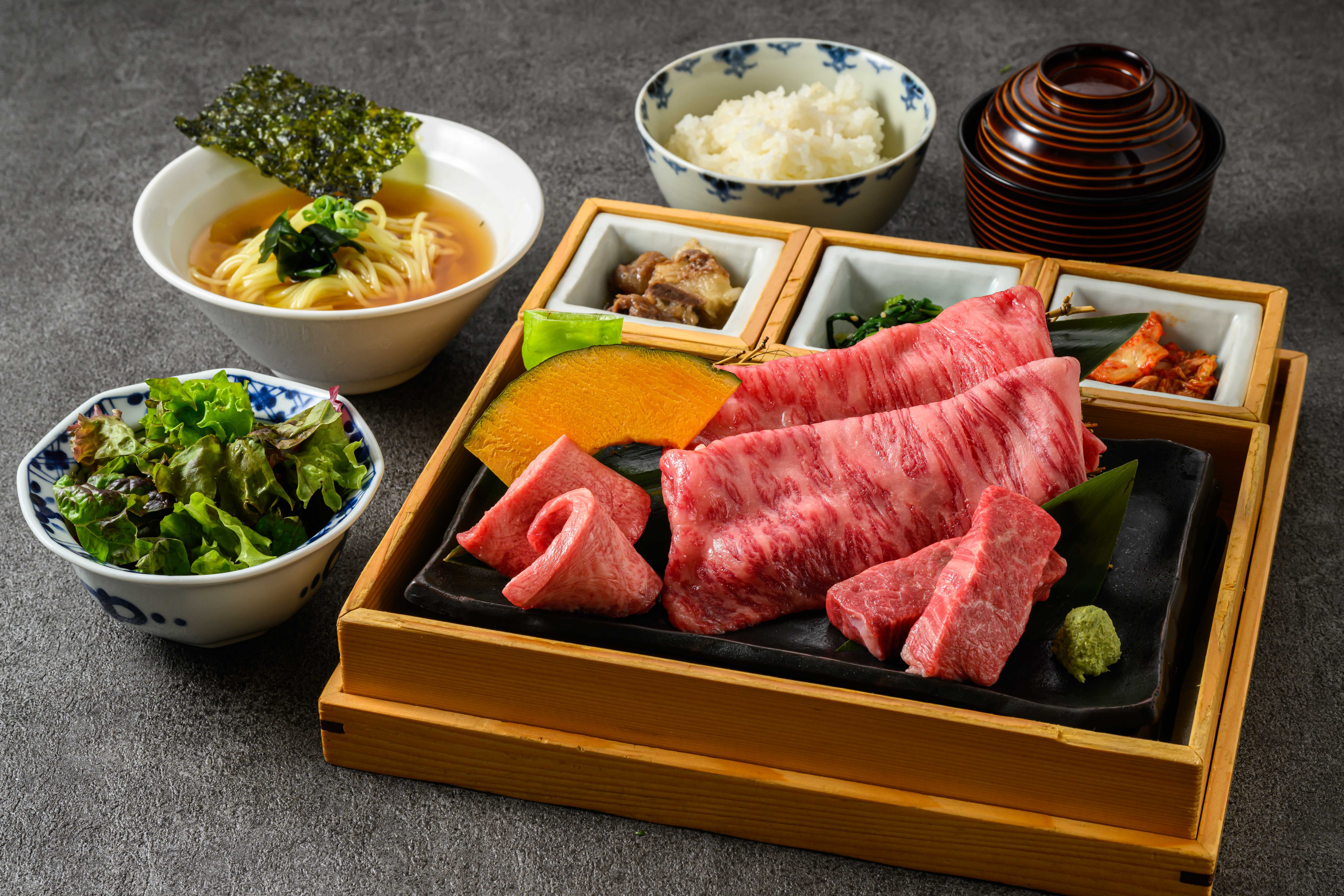 『雅 -みやび- 』和牛ヘレの極み！百欒塩タン、ヘレ、とろつやロースなど ￥7,458