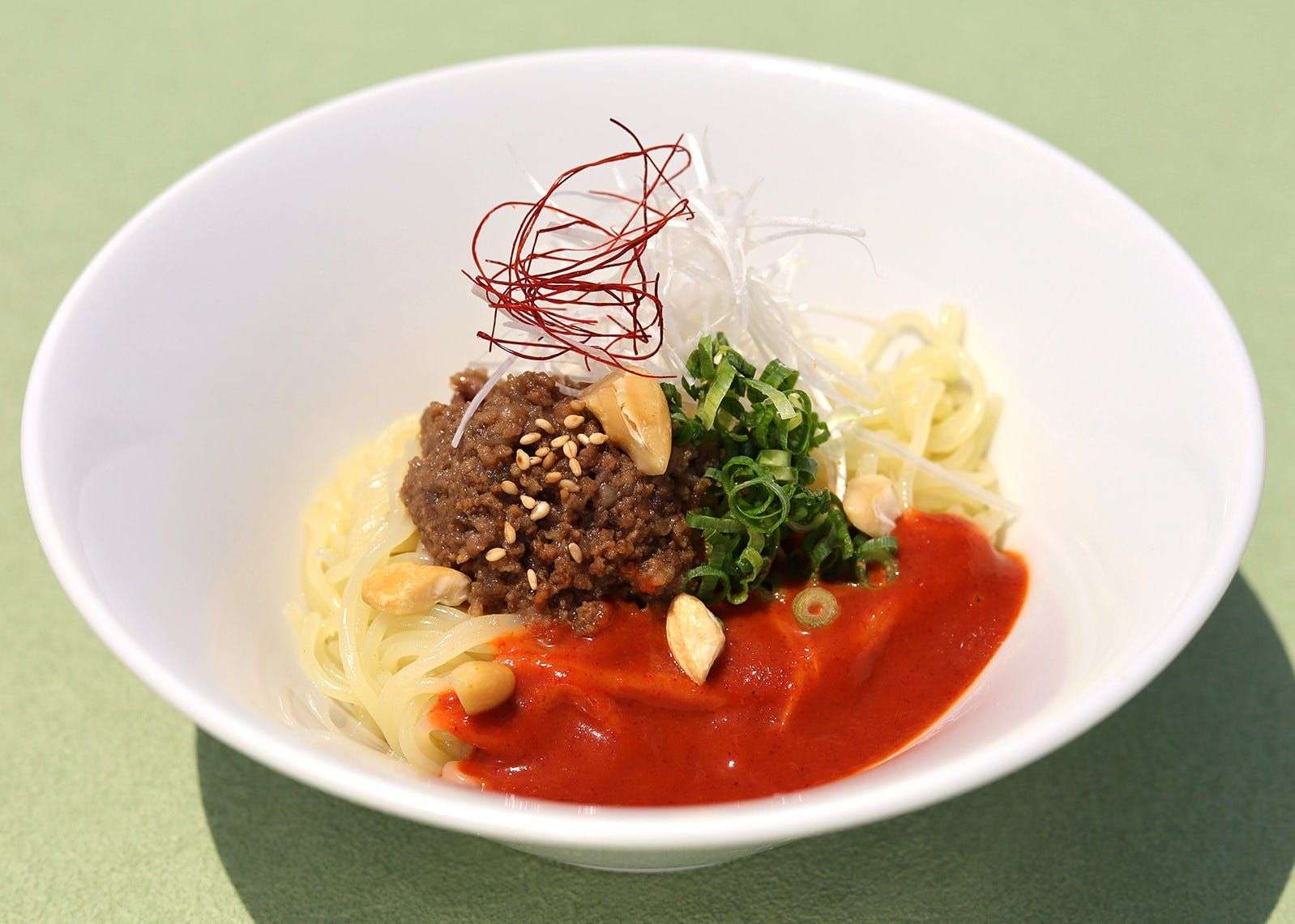 濃厚ピリ辛汁なし坦々冷麺