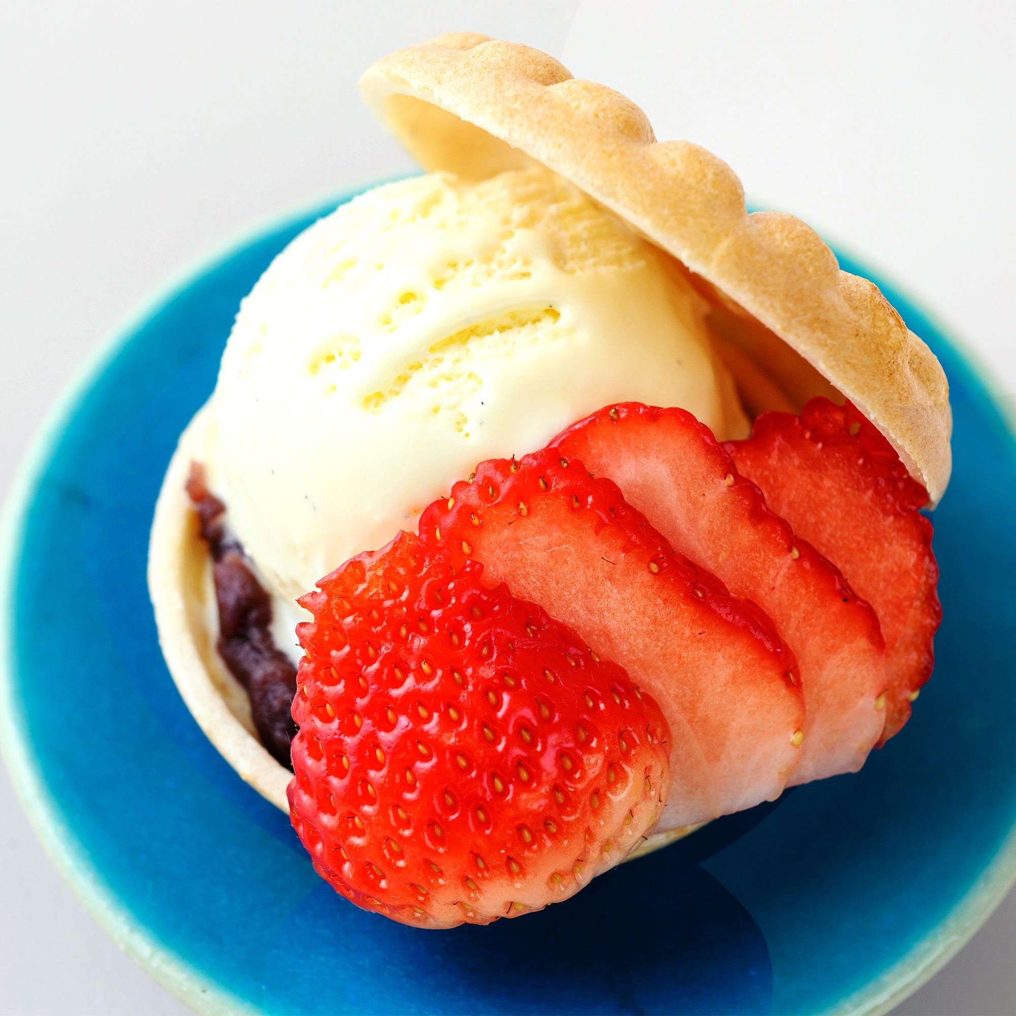 いちごのアイス最中