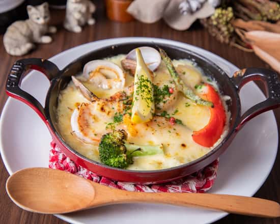 魚介たっぷりのグラタン