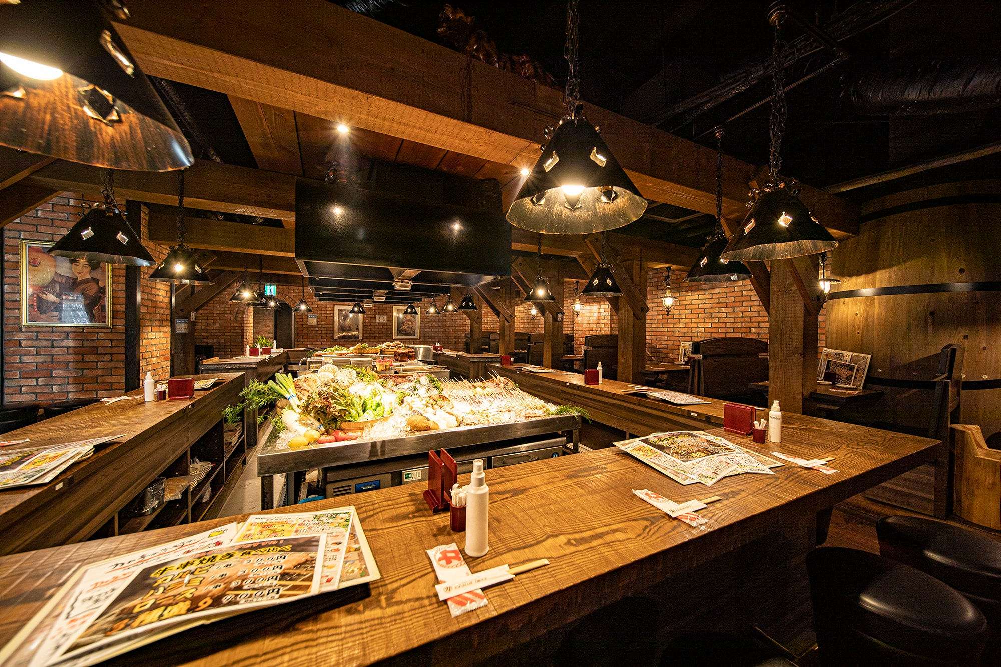 炉ばた焼の醍醐味を味わう『カウンター席』（36名様まで）