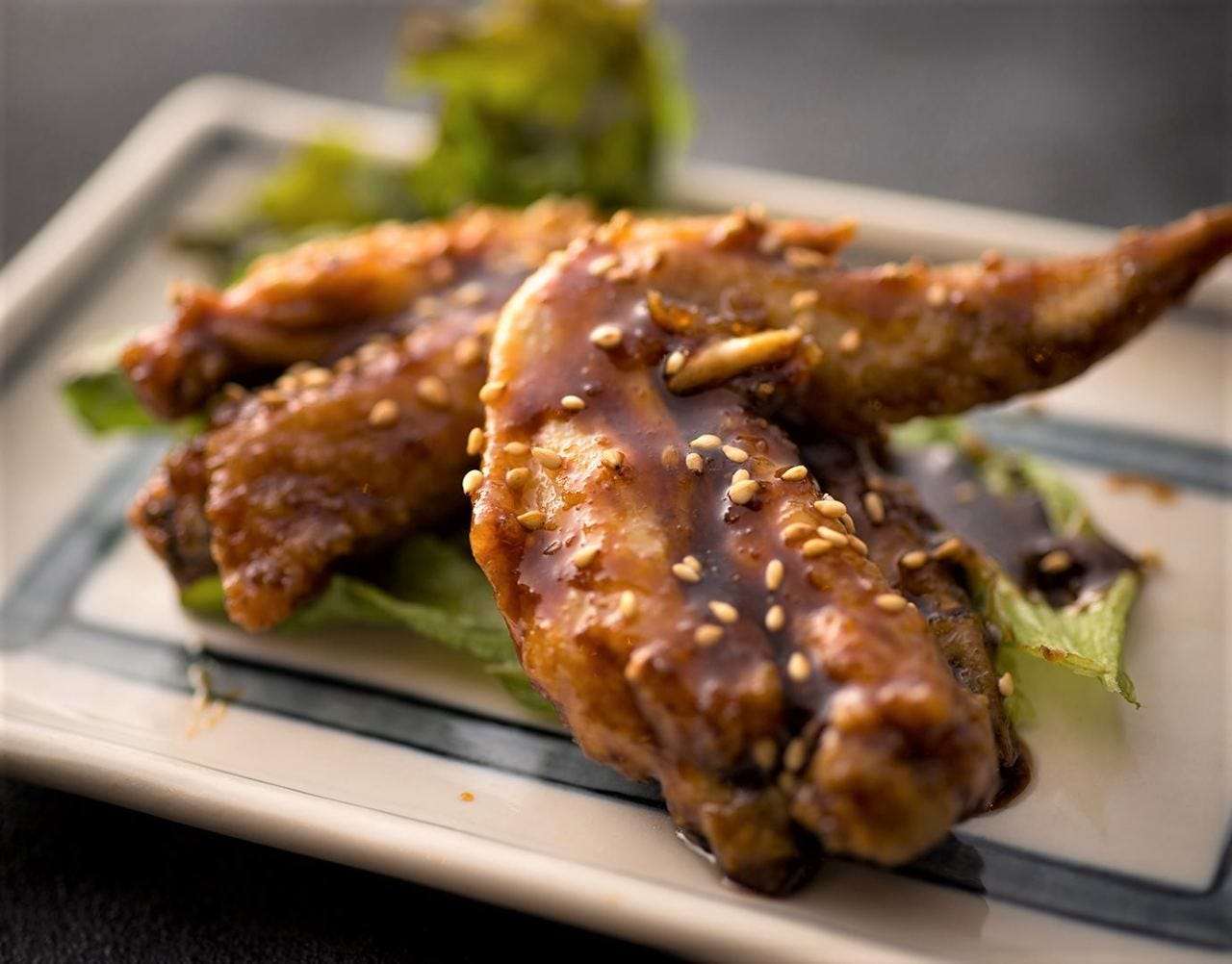 やみつき手羽先(２本)