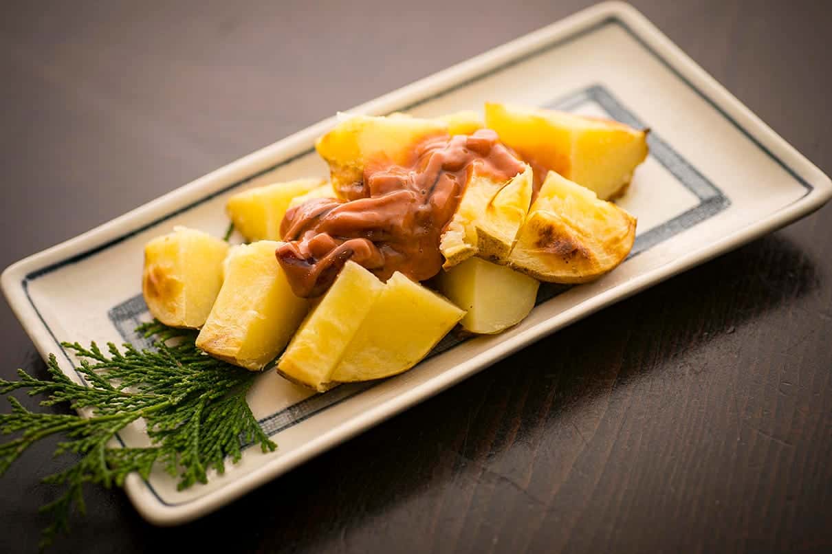 じゃがバター塩辛のせ