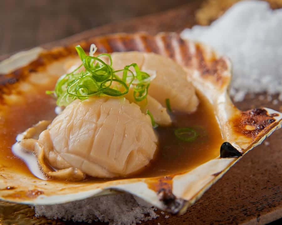 【力丸名物】活ホタテ貝バター焼