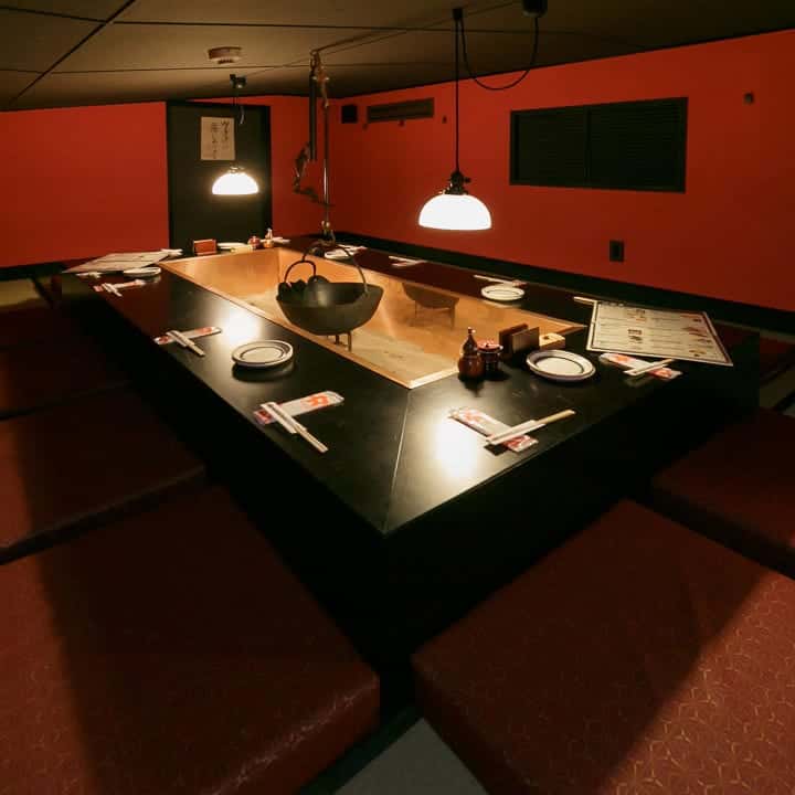 【3階】屋根裏囲炉裏（9名様まで）