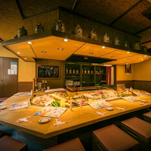 【1階】昔懐かしの雰囲気！炉ばたカウンター席