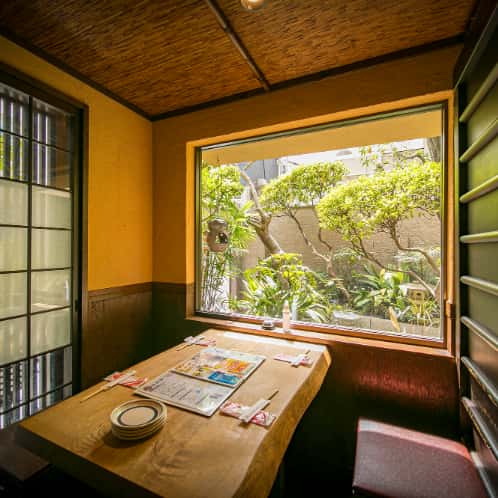 お庭の見えるゆったり空間