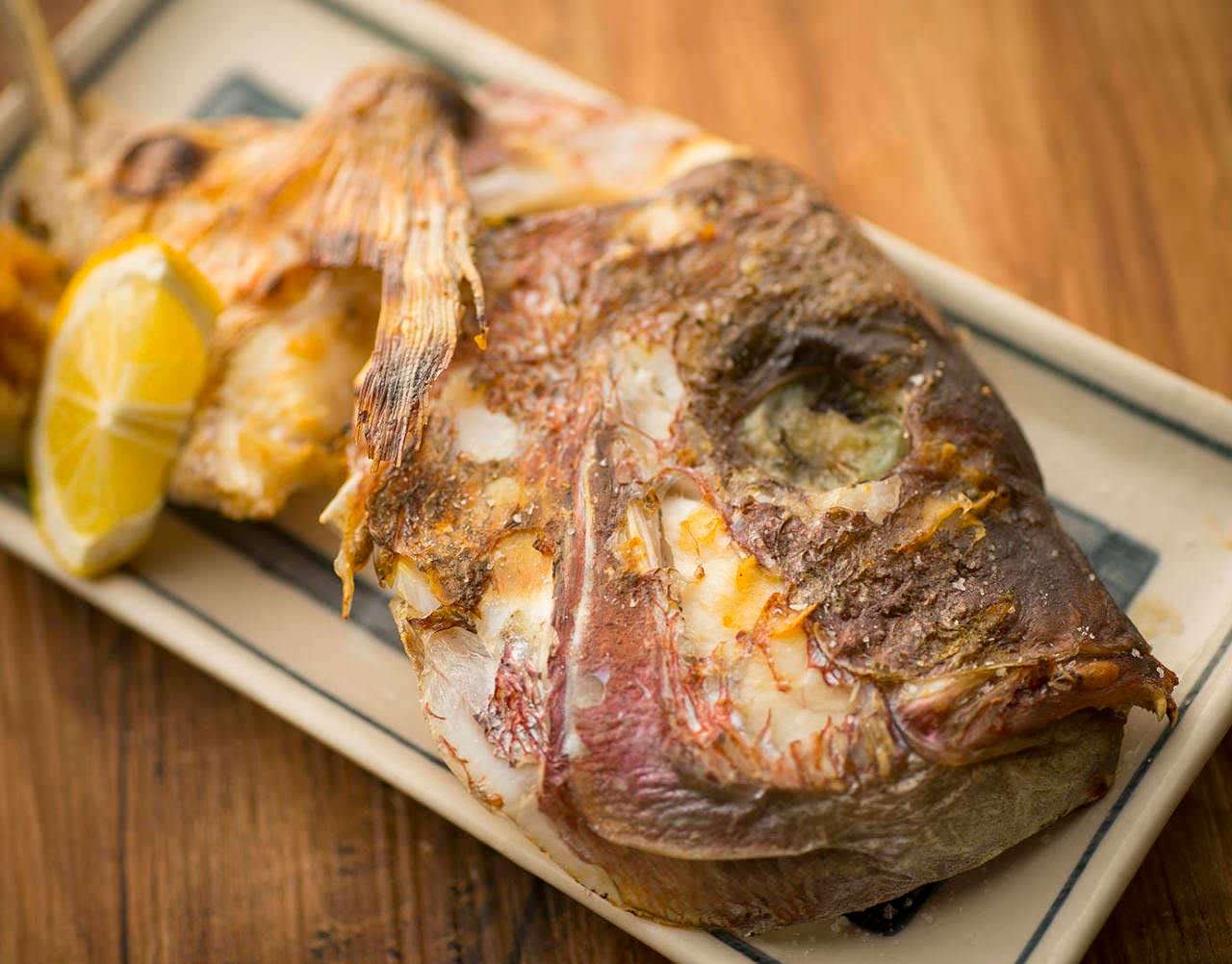 真鯛のかぶと焼