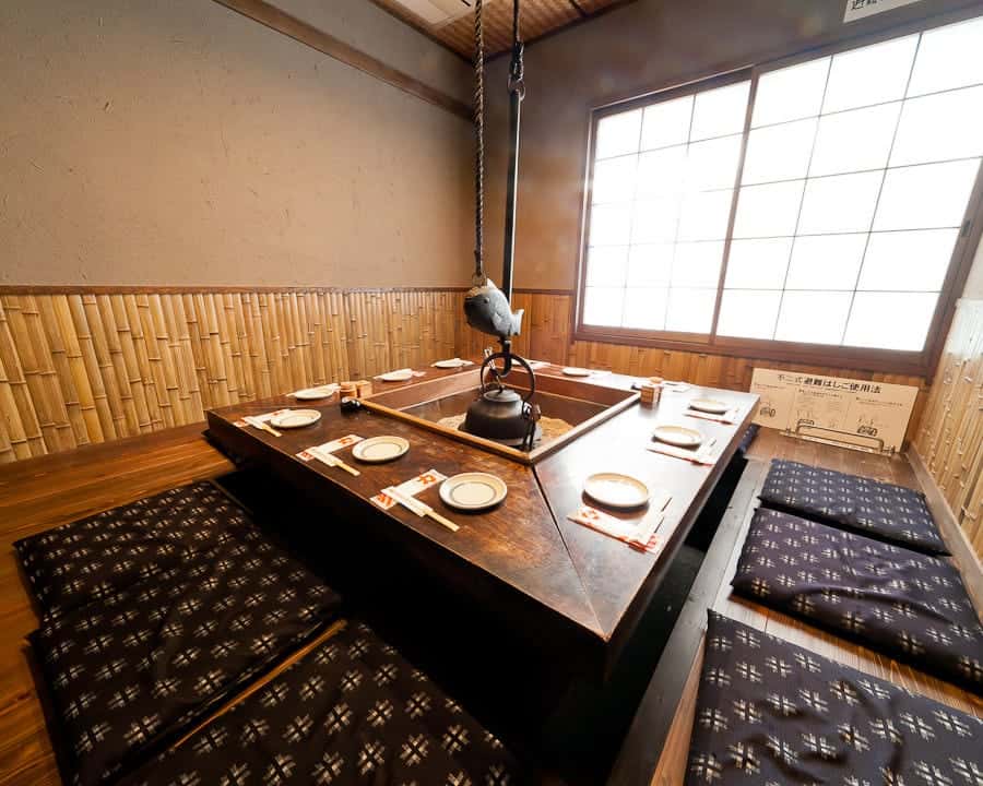 【2階】囲炉裏 掘りごたつ個室